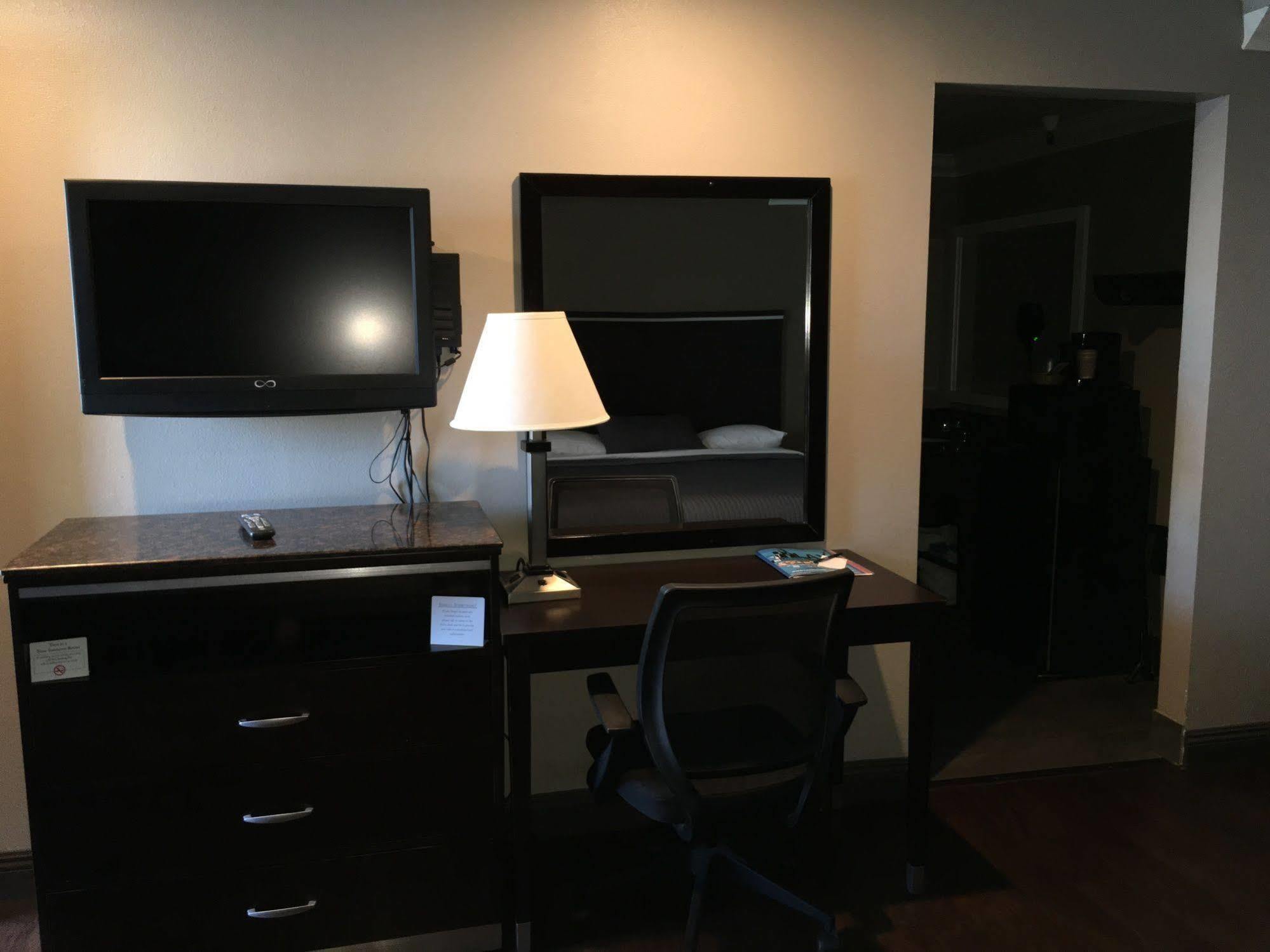Hawthorne Plaza Inn Near Lax Ngoại thất bức ảnh